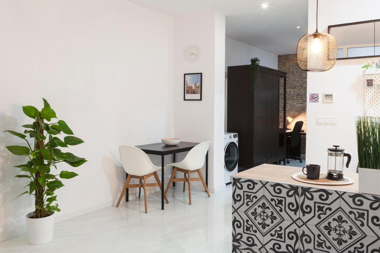 Apartamento Artistic Digital Retreat-Great Location Near Metro Valencia Exterior foto
